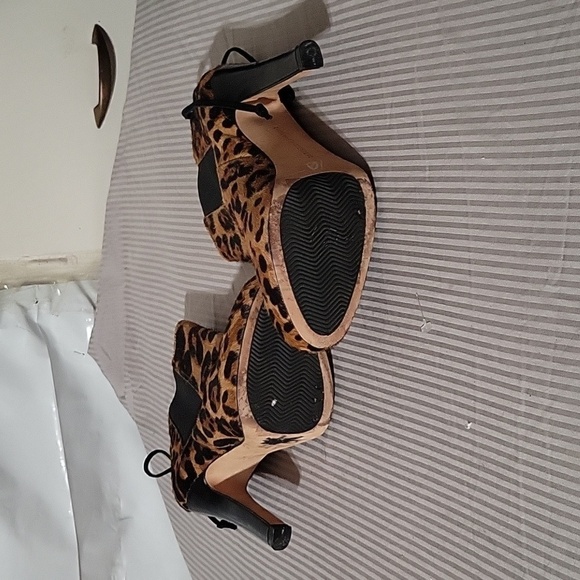DIANE VON FURSTENBURG Nadine Leopard Print Hair Calf Leather Ankle Booties heel - Picture 5 of 8